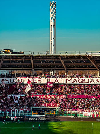 NFL Draft 2026: Eagles trade up with Cowboys, take USC wide receiver Makai Lemon as AJ Brown rumors