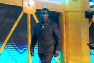 What grade did the Bucs first-round pick earn from the 2026 NFL Draft?