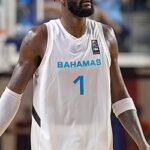 Deandre Ayton was ejected in the third quarter of Game …