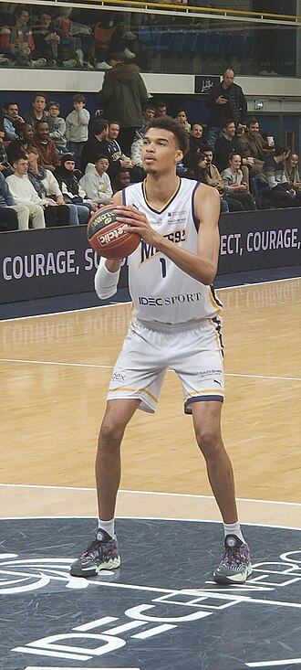 NBA roundup: Spurs storm past Blazers in Victor Wembanyama's return