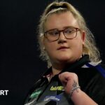 Greaves becomes first female PDC title winner