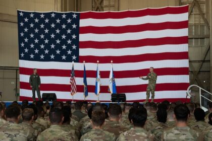 Sources: Guardians call up '24 No. 1 pick Bazzana