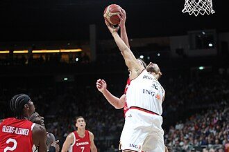 NBA roundup: Shai Gilgeous-Alexander, Thunder close out sweep of Suns