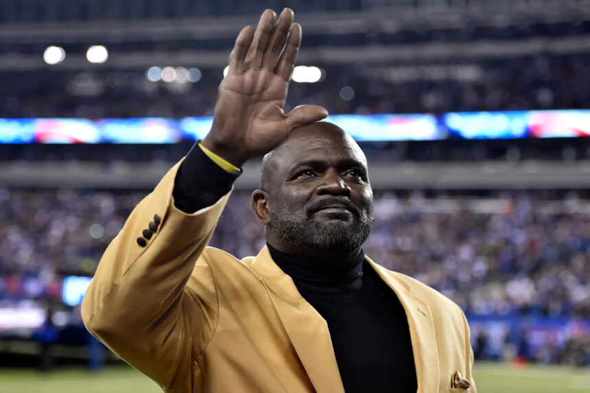 New York Giants legend Lawrence Taylor remains hospitalized