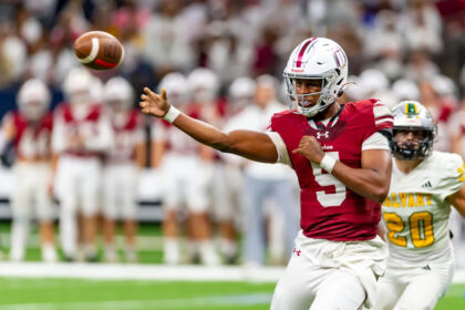 Nation's No. 1 QB announces commitment decision