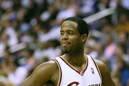 Damon Jones agrees to plea deal in federal gambling case
