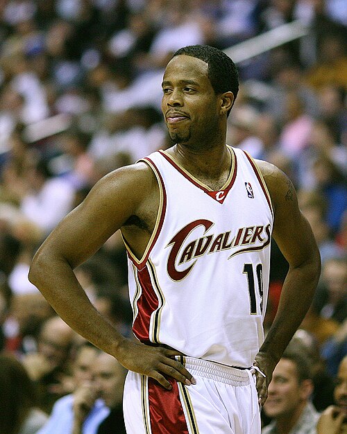 Damon Jones agrees to plea deal in federal gambling case