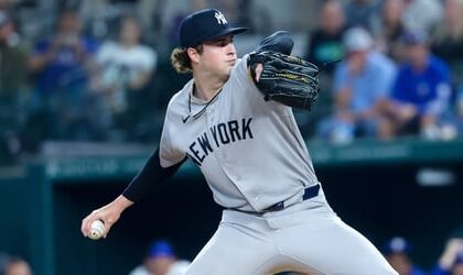 Cam Schlittler outduels Jacob deGrom in Yankees' 3-2 win over Rangers