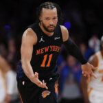 Jalen Brunson breaks free as Knicks take away Hawks' oxygen