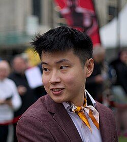 'You don't see that often!' - Zhao Xintong produces 'amazing' hat-trick shot