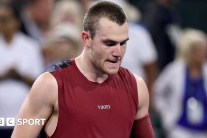 Draper out of French Open with knee injury