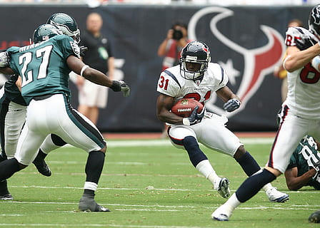Report: Texans, LB Azeez Al-Shaair reach 3-year extension