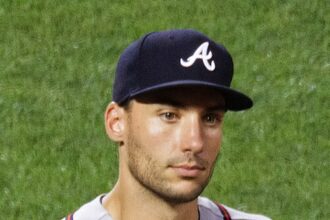 Matt Olson's walk-off homer lifts Braves over Tigers