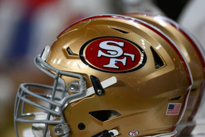 49ers waive DB Tre Tomlinson