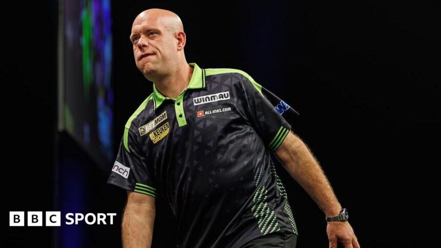 Van Gerwen punched in face during bar attack