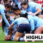 Manchester City snatch late win over Liverpool to extend WSL title lead