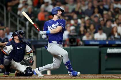 Homer drought no more—Dodgers thump the Astros