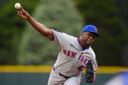 Big sixth inning powers Mets over Rockies