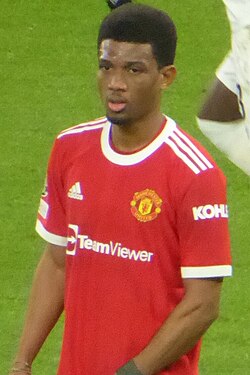 New names emerge as Man Utd midfield plans ramp up