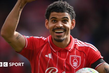 Is Gibbs-White favourite to start as England's number 10 at World Cup?