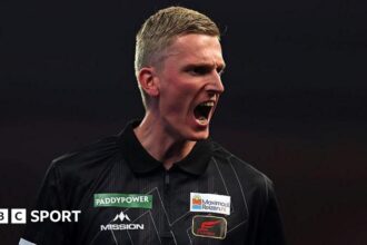 Nijman emulates Van Gerwen with fifth title in a year