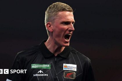 Nijman emulates Van Gerwen with fifth title in a year