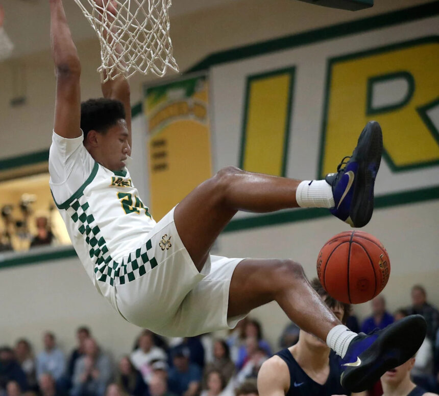 2027 4-star SF Donovan Davis commits to Iowa State