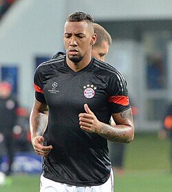 Bayern Munich open talks over Gordon move