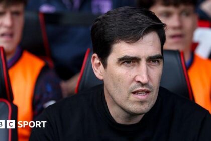 Iraola top of Palace shortlist for new manager