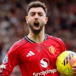 Man Utd's Fernandes wins Football Writers' men's award