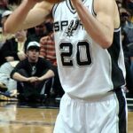 Mercury trounce Aces by 33 on champs' ring day