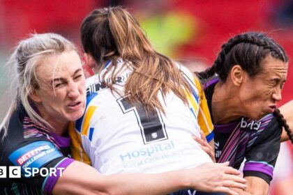 Saints set up Wigan cup final clash with win over Leeds