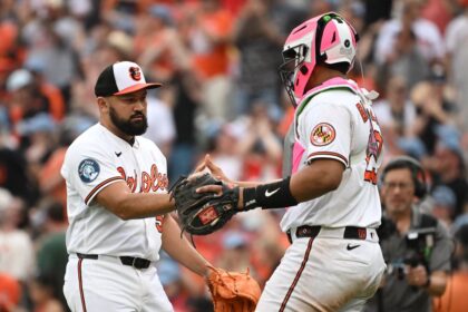 Orioles spin 4-hitter to salvage finale against A's