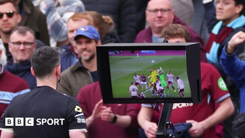 Rooney praises 'really good' VAR call in Arsenal win
