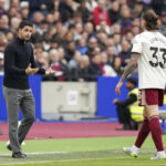 Arsenal suffers double injury blow in West Ham win