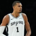 Spurs coach fires off Victor Wembanyama defense after star's Game 4 ejection for elbow-swinging inci