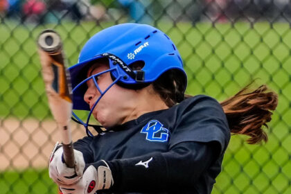 Oak Creek softball's Rita Sippy wins Piggly Wiggly athlete of the week