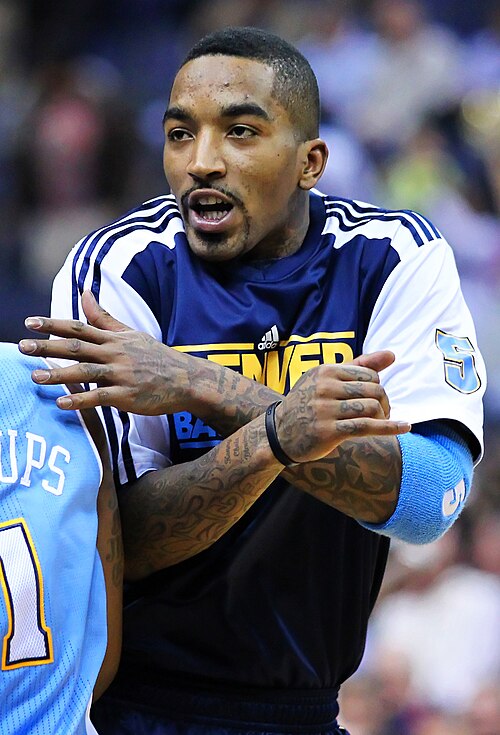 Follow live: Thunder look to close out Lakers in L...