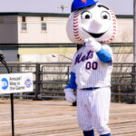Report: Mets to promote OF A.J. Ewing from Triple-A