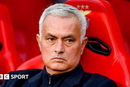 Mourinho in final negotiations to become Real boss