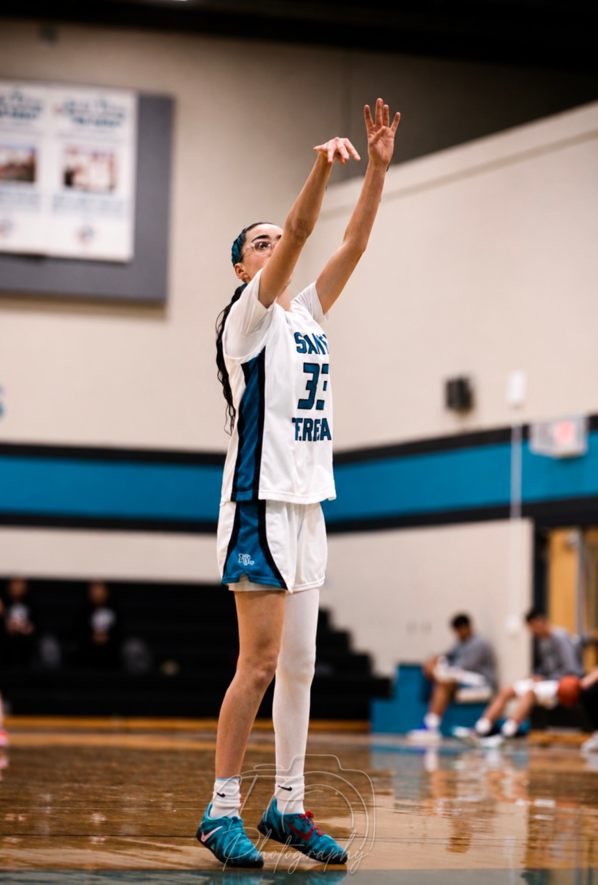 Santa Teresa's Gonzalez voted best girls basketball player in Las Cruces area