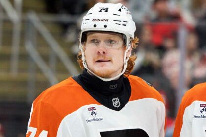 Flyers star Owen Tippett reveals he missed series vs Hurricanes due to internal bleeding