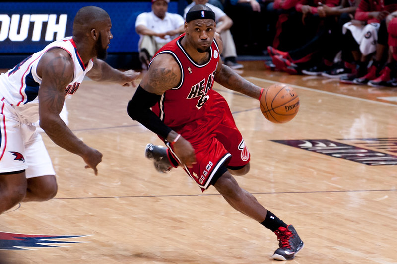 LeBron James favored to return next season, but leave Lakers