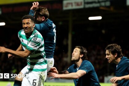 Hearts' McInnes rages at 'disgusting' Celtic penalty
