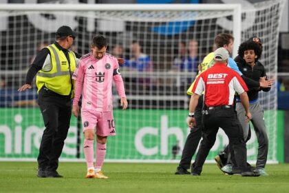 Security shields Lionel Messi from fan during FC Cincinnati-Miami game