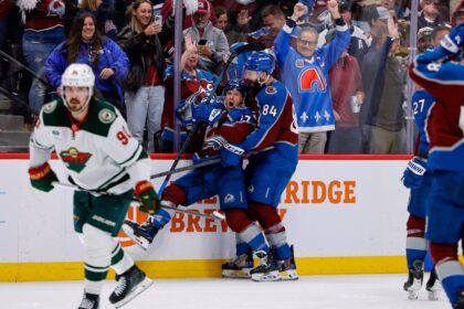Avalanche erase 3-0 deficit in Game 5, eliminate Wild in OT