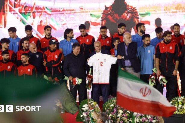 'Iran still waiting on World Cup visas'